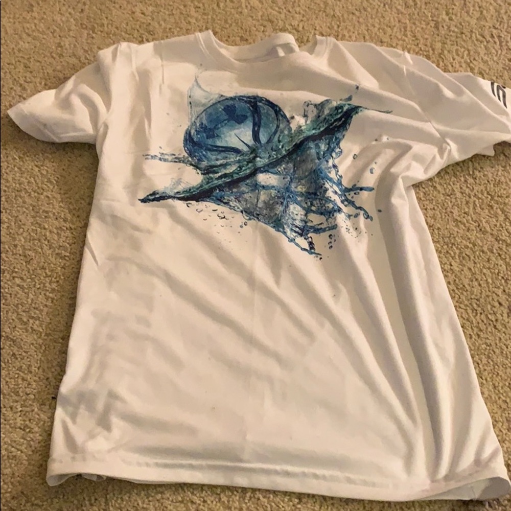 Under Armour curry tee